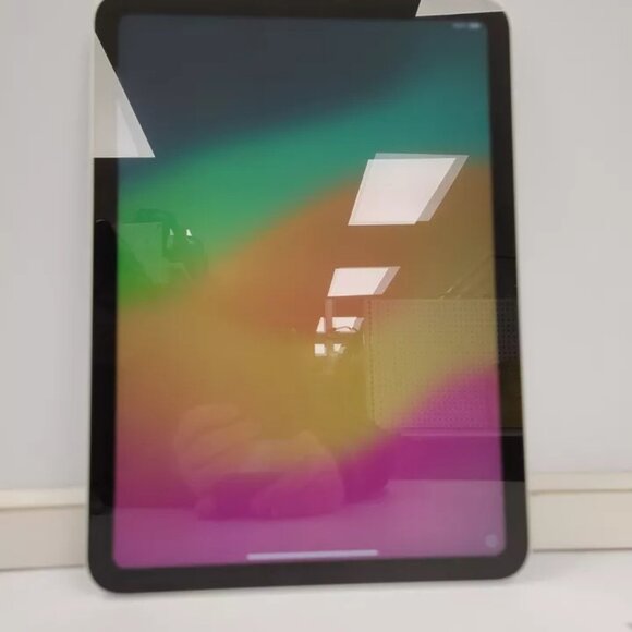 (71201-1) Apple MPQ02VC/A 10th Generation iPad - 64GB - Unlocked - Picture 2 of 16